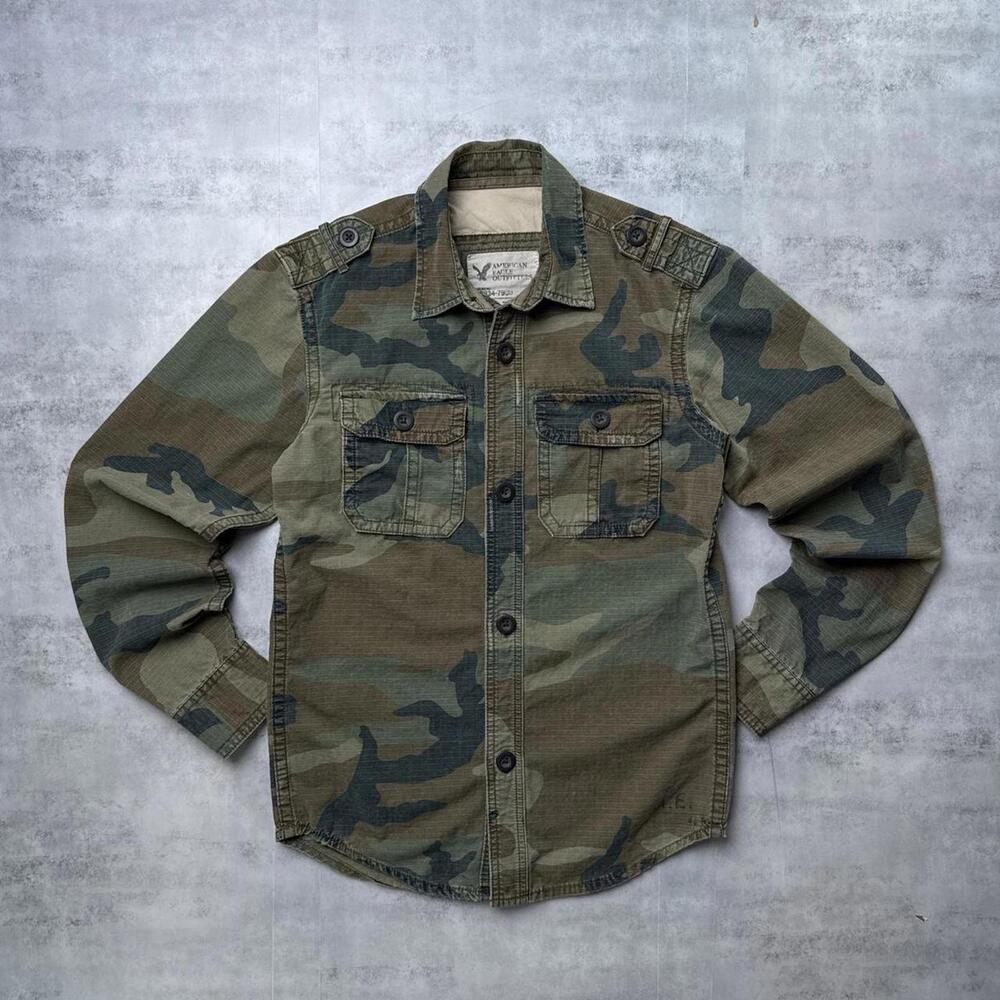Y2K American Eagle Camo 00s Button Up Shirt - Picture 1 of 7